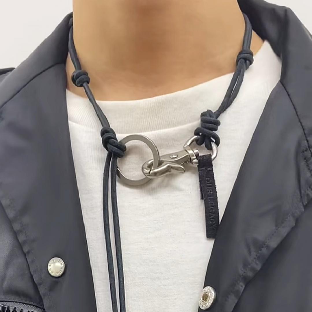아워레가시 라돈 레더 목걸이