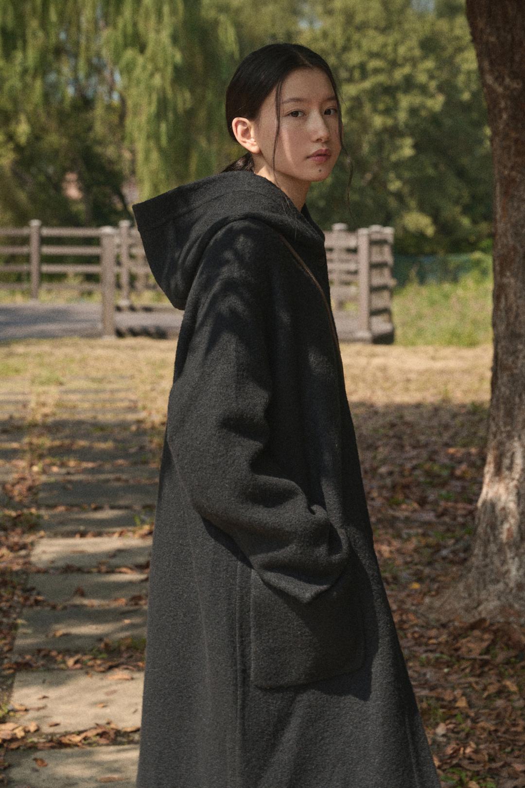 MILO HOOD LONG WOOL HAND COAT_NAVY