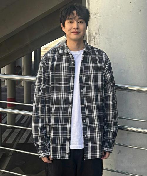 오버핏 포레스트 체크 셔츠-블랙