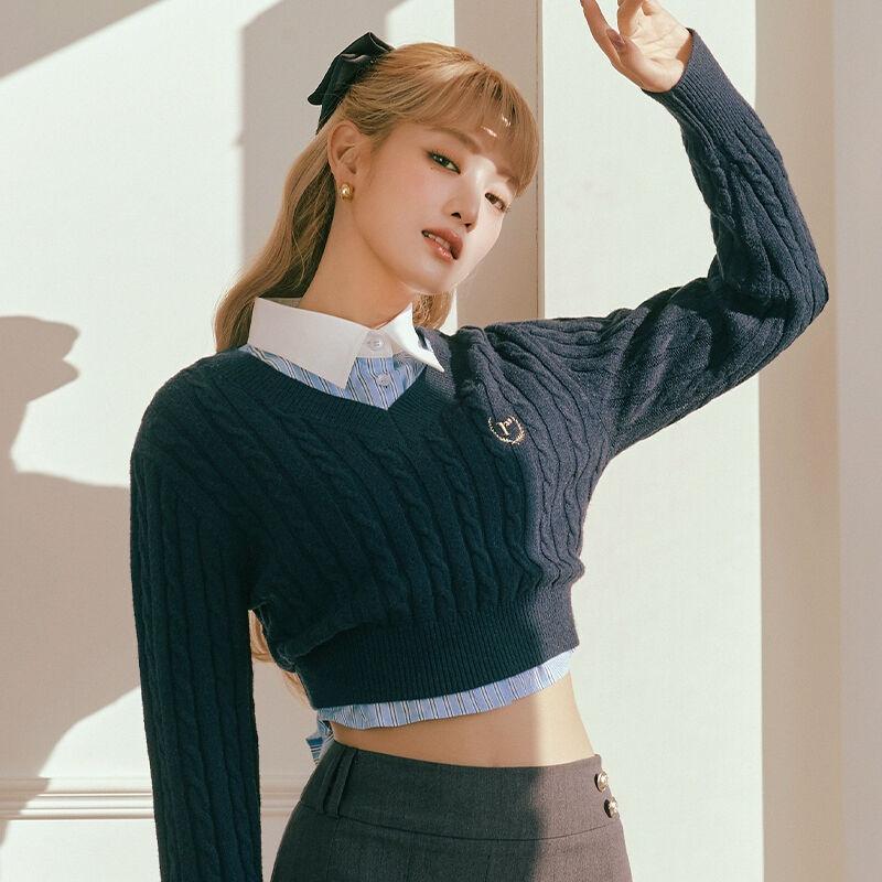 V NECK CABLE KNIT NAVY