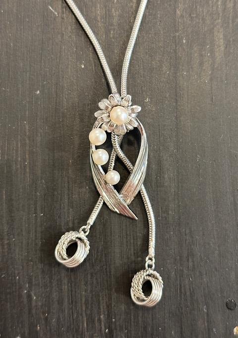 Vintage pearl bolo tie