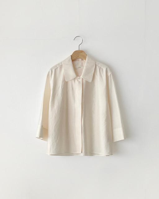 OUNCE 온스 로에 카라 블라우스 roe kara blouse (블랙 당일배송)