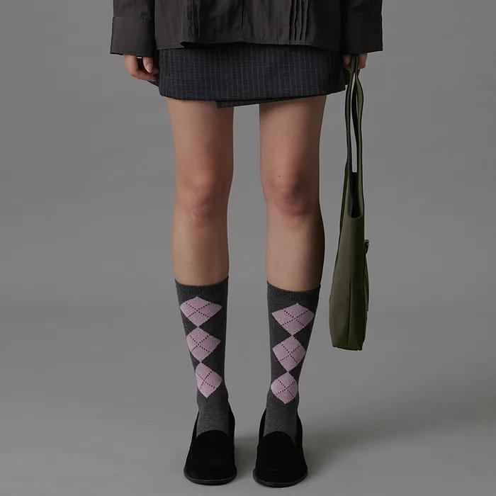 ARGYLE PATTERN SOCKS_CHARCOAL