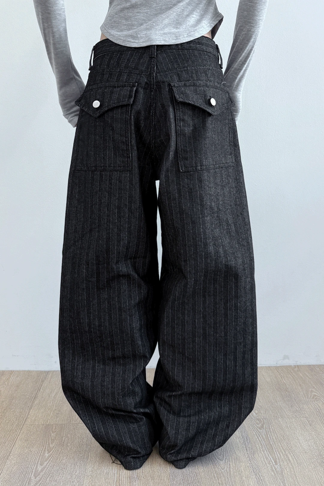 STRIPE BALLOON WIDE PANTS