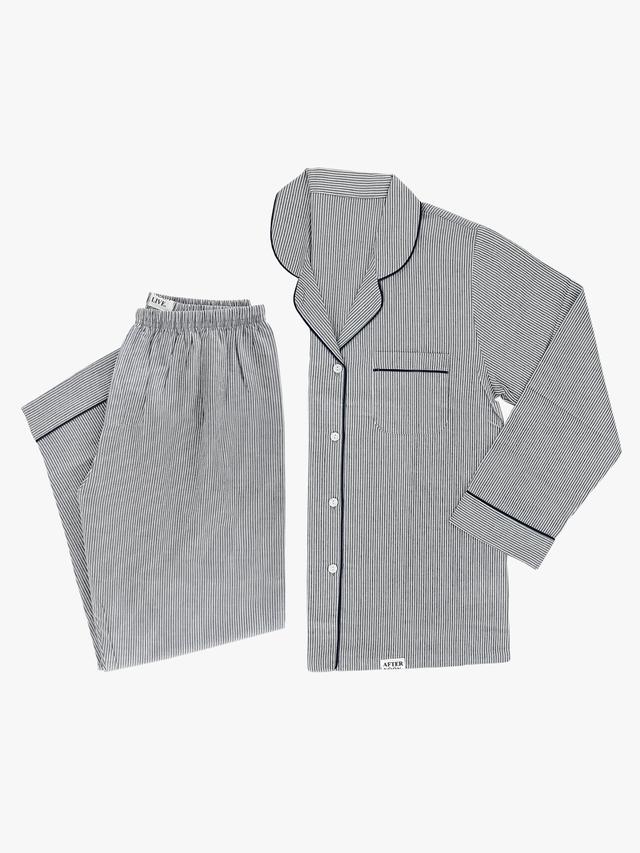 퍼버즈 PERVERZE [PERVERZE] Gradient Stripe Top and Scarf