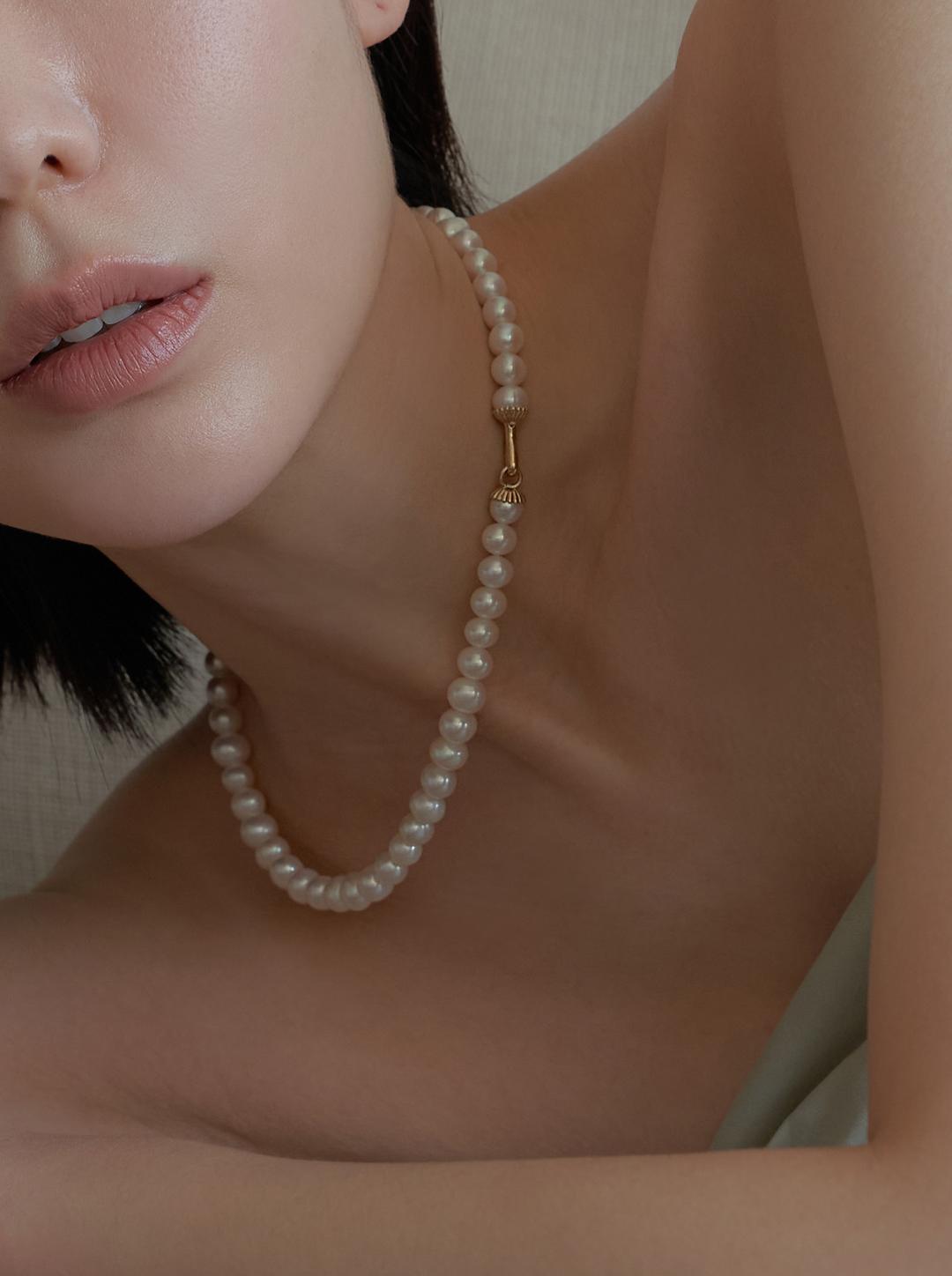 Classic Bloom Pearl Necklace (7mm)