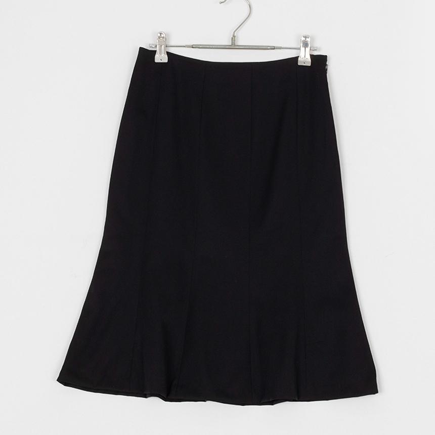 comme ca du ( 권장 M , made in japan ) mode wool qupra skirt