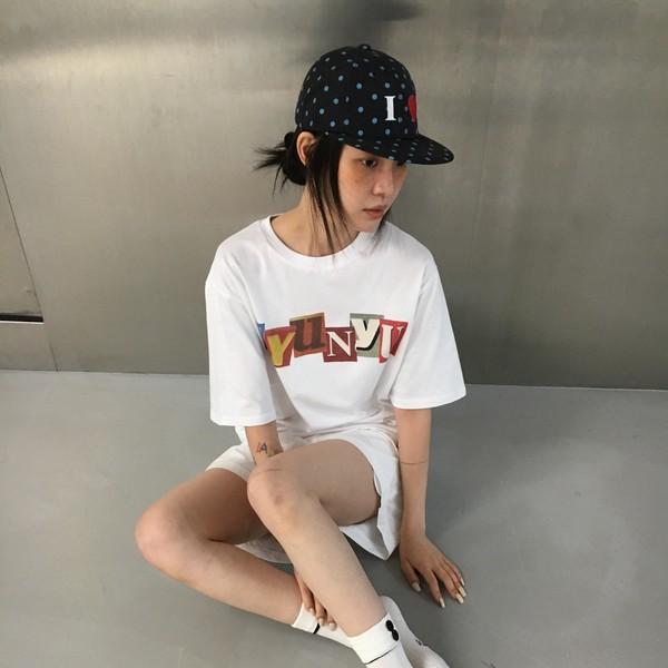 button socks ( 3  color )