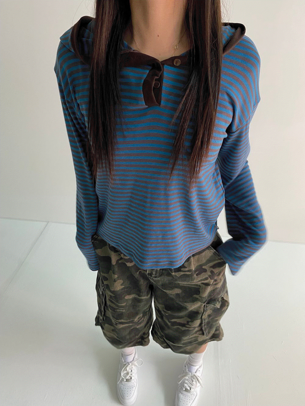 엔버튼후드티(2C)