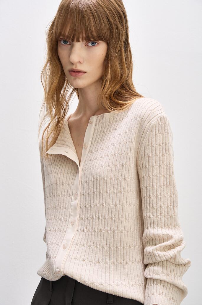 [SYSTEM] 울 텍스처 블록 버튼 업 니트 탑