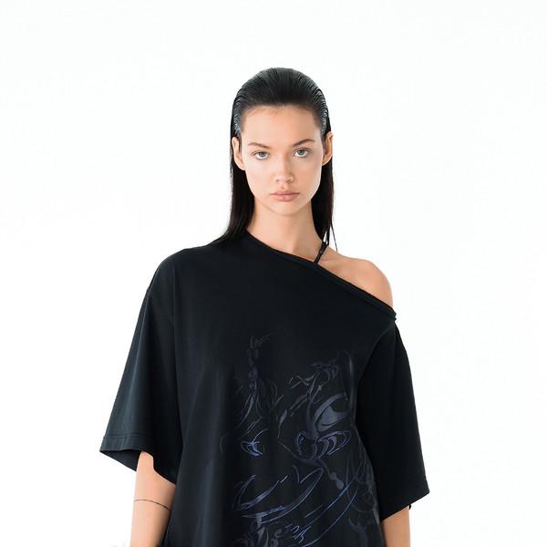 Black Graphic Unbalanced String T-shirt