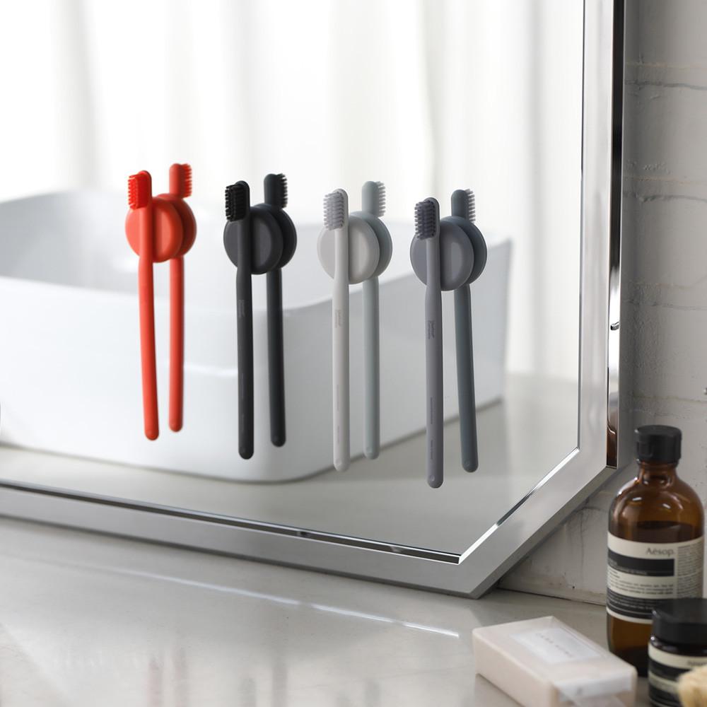 유즈툴 투스브러쉬 물때 없는 감성 자석 부드러운 칫솔  초 미세모 일반모 어금니 잇몸케어