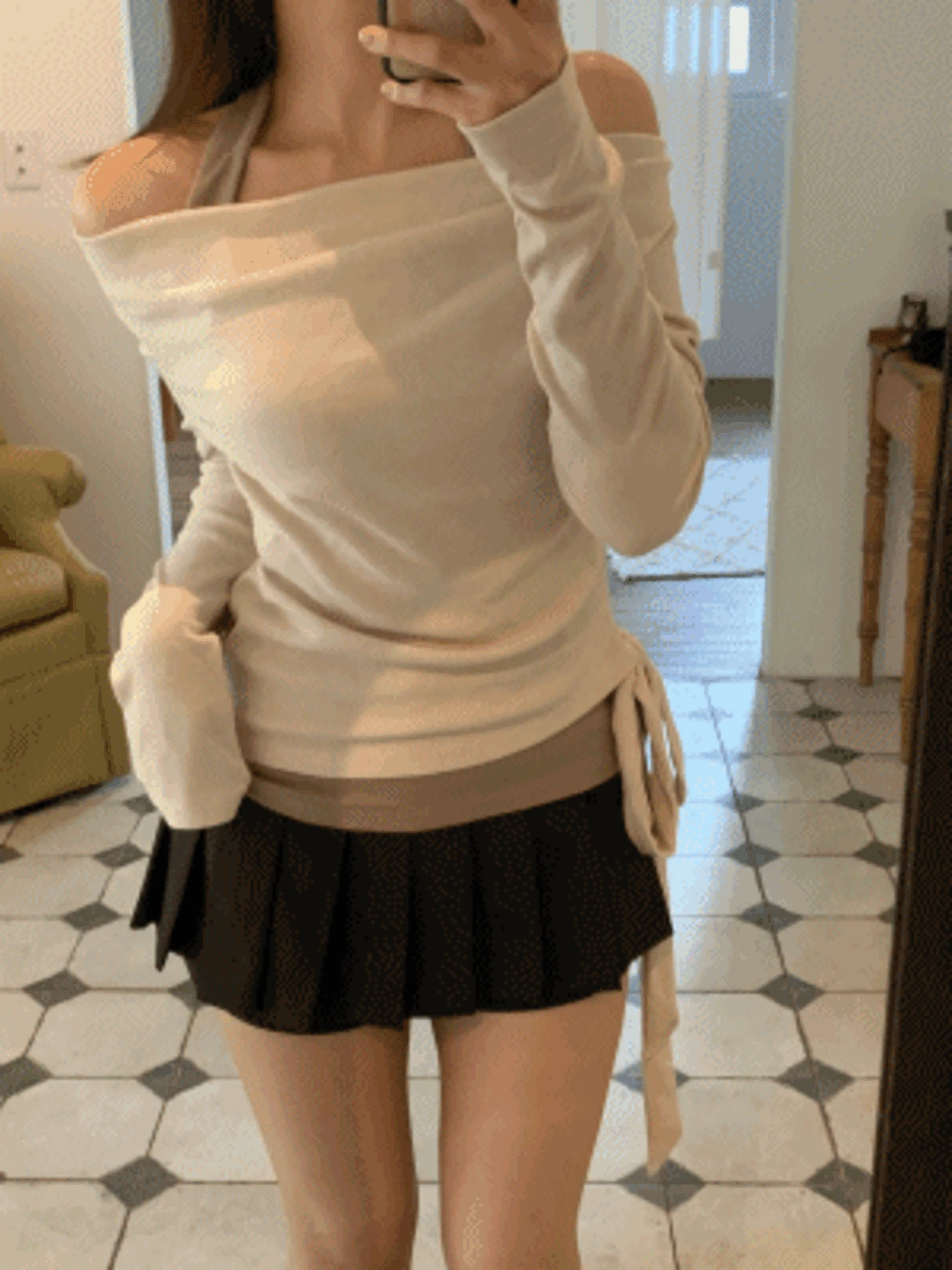 [-3kg/여리끝판왕] 라일라 홀터넥 오프숄더 티셔츠 리본 레이어드티 발레코어 (3col)