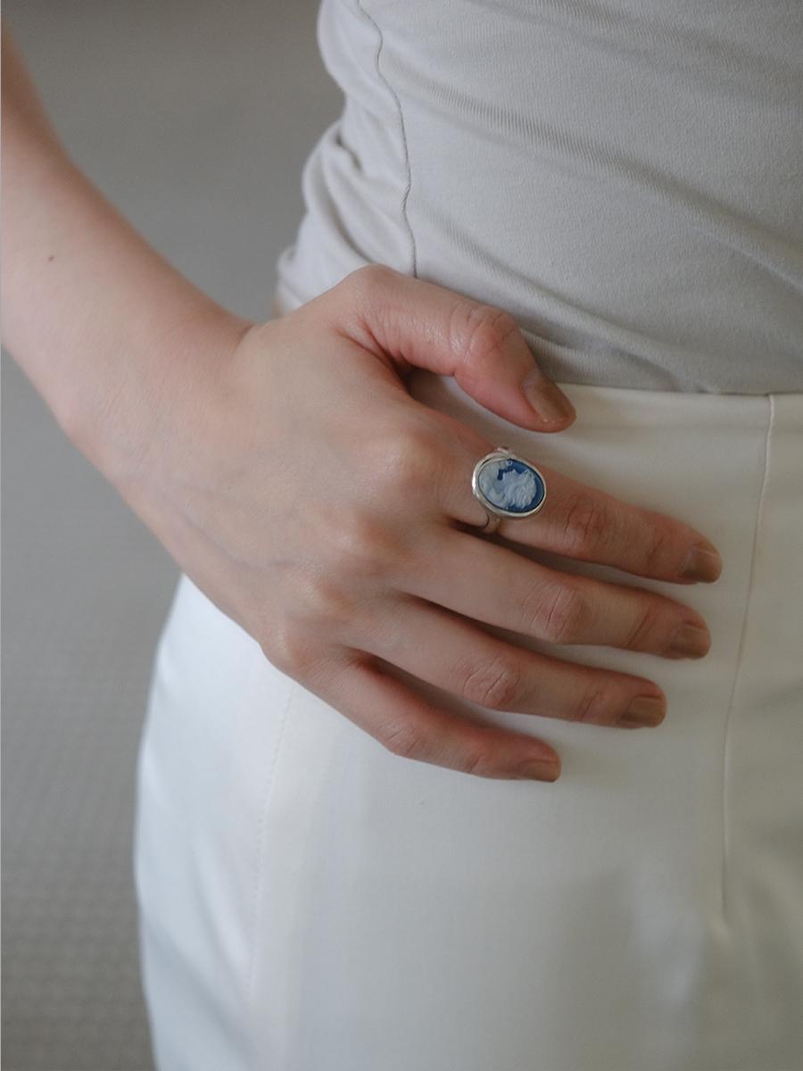 Blue cameo ring