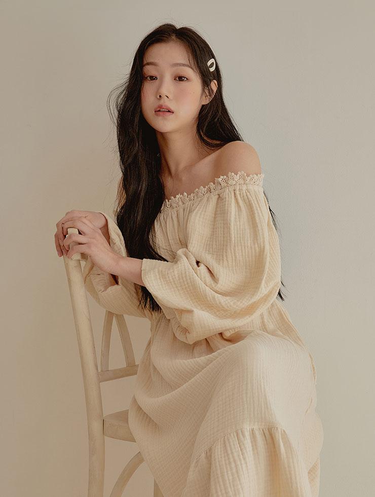 여성 어뮤즈 3중요루거즈면 원피스(2way숄더) 22-06932