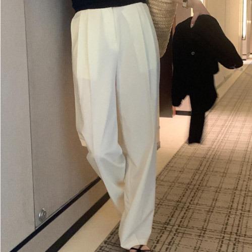 뉴욕홀릭 (s)버베인 세인트 핀턱 슬랙스