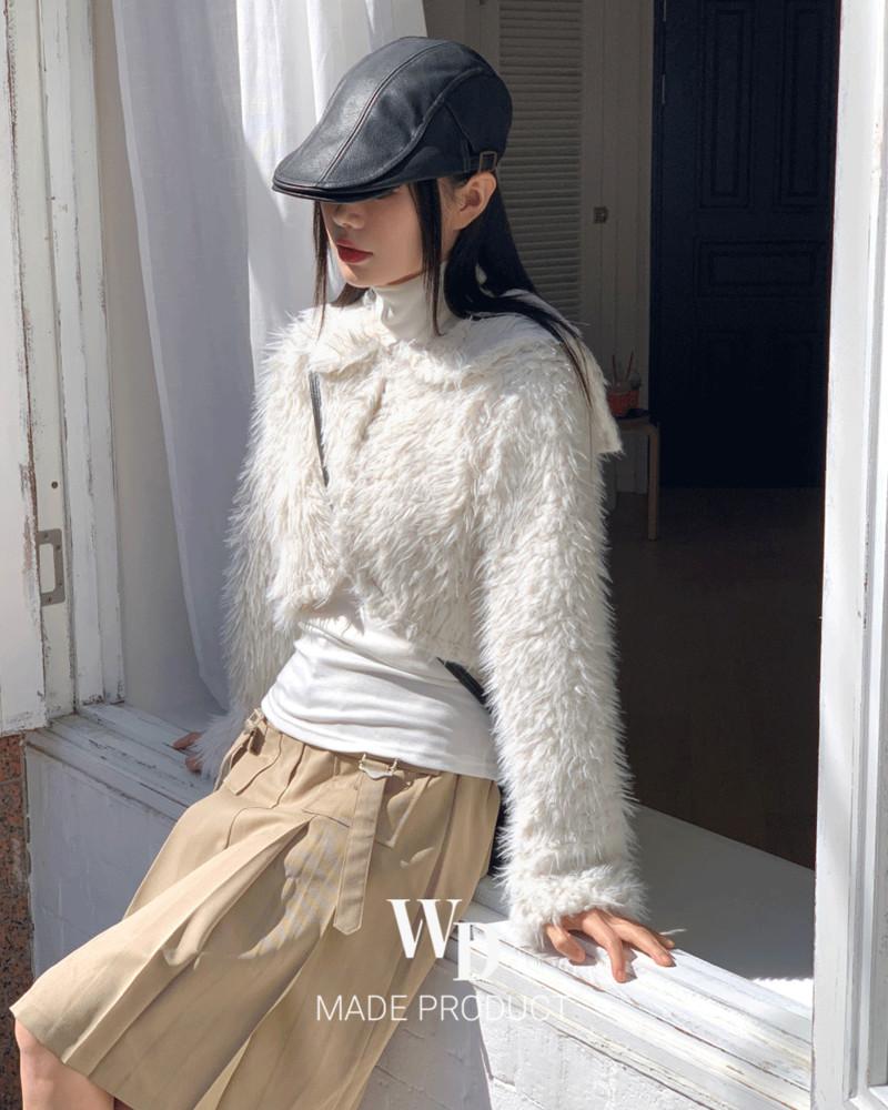 [오늘출발/MADE] 페틸 세일러 크롭 몽글 퍼 후크 가디건