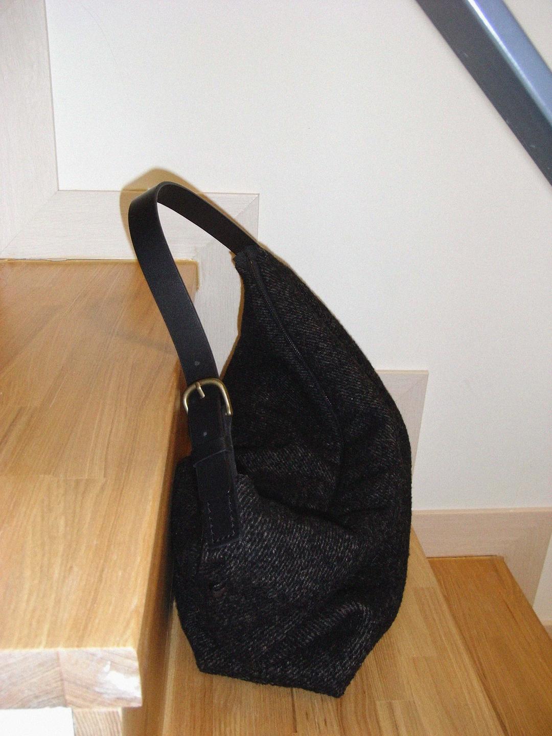 WOOL TWILL HOBO