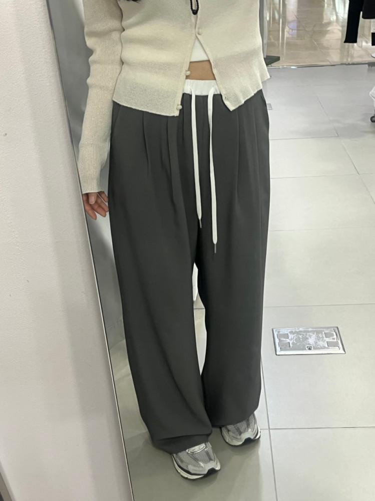 피넛 배색 슬랙스