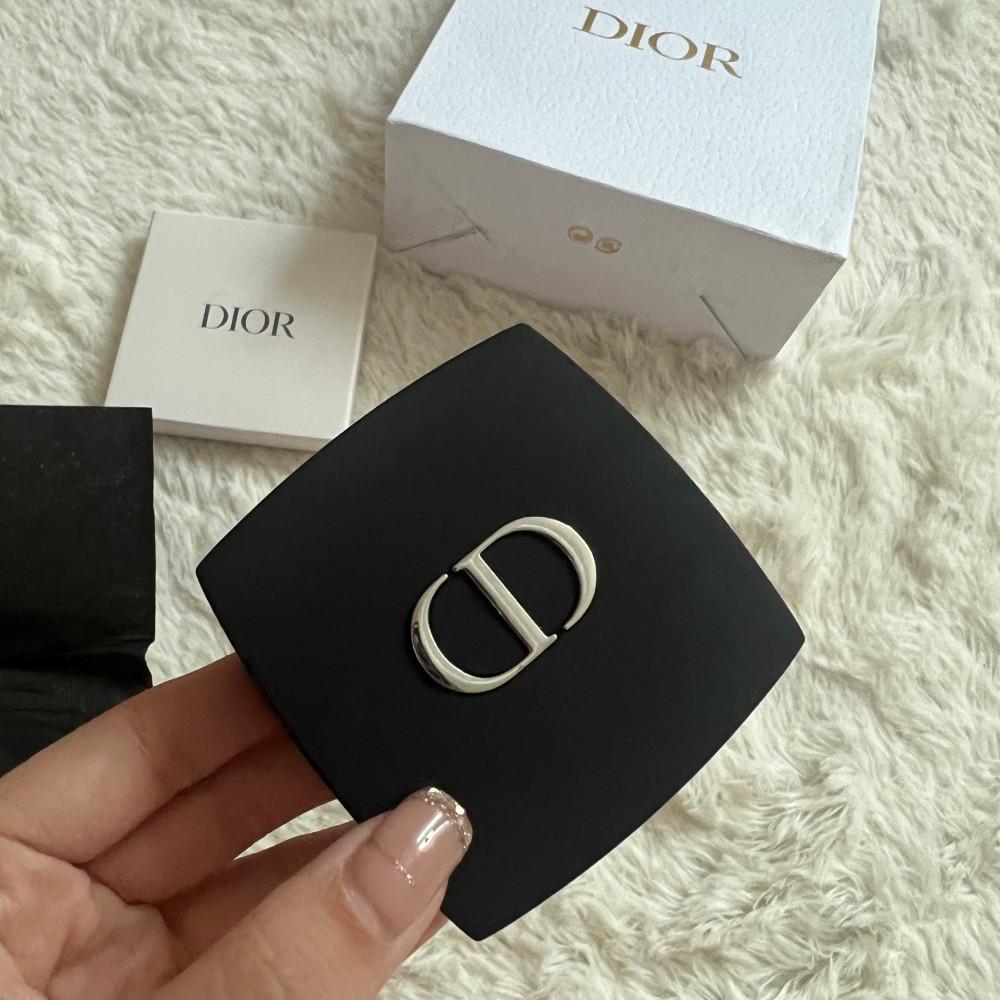 크리스챤 디올 블랙 콤팩트 미러 명품 화장품 쿠션 손거울