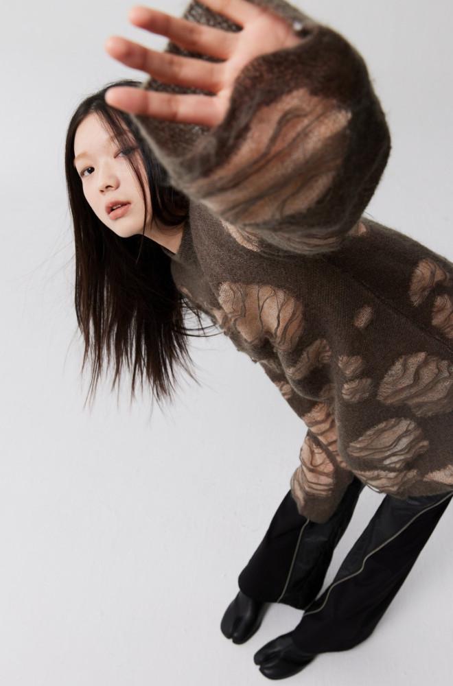 (UNISEX) Fake Damage Angora Sweater Knitwear / 페이크 데미지 앙고라 스웨터 니트