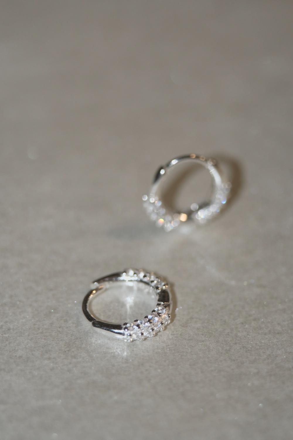 HOBO PAVE ONE TOUCH EARRINGS