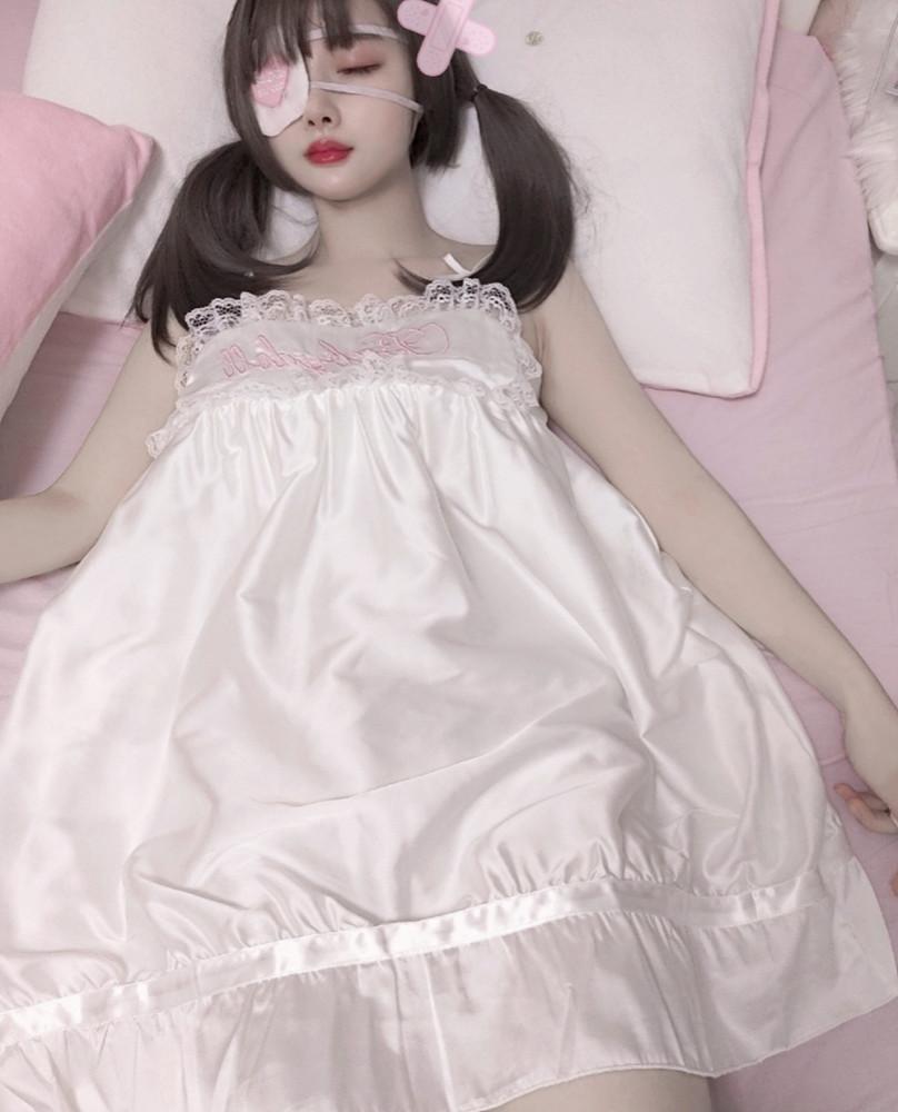 로리타 나시 잠옷 화이트 호박바지 양산형 지뢰계 옷