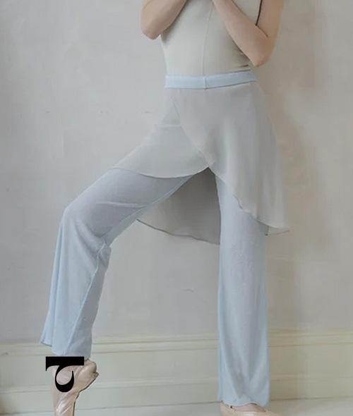 Typha - Stretchy Sheer Drape with Ribbed Bamboo Fabric