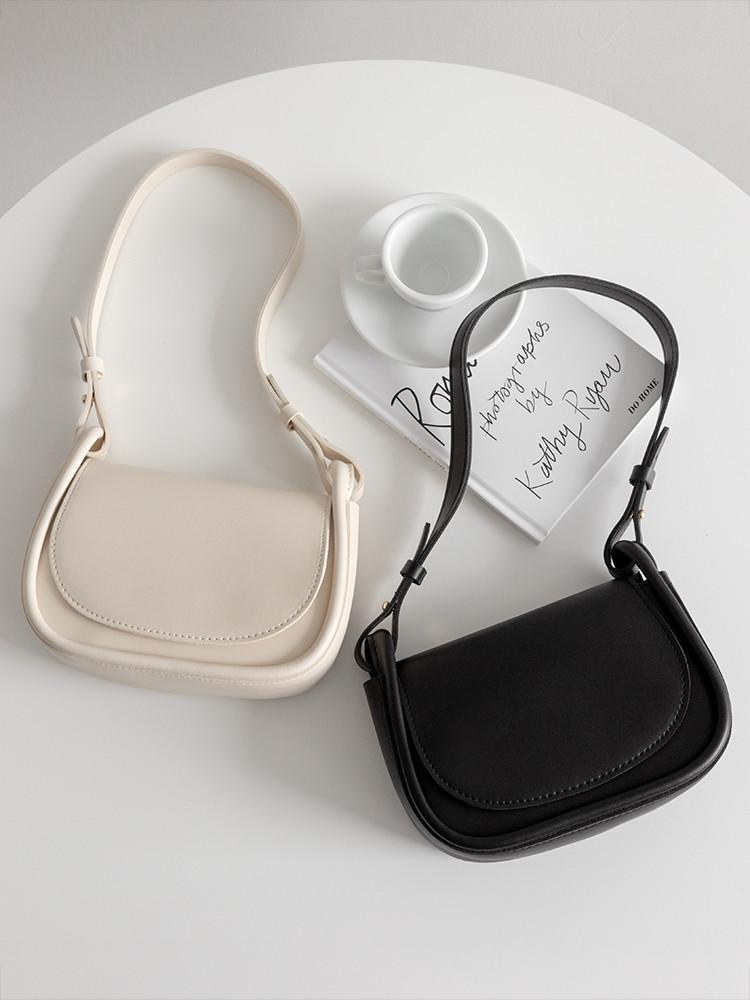 심플 반달 미니 숄더 크로스백