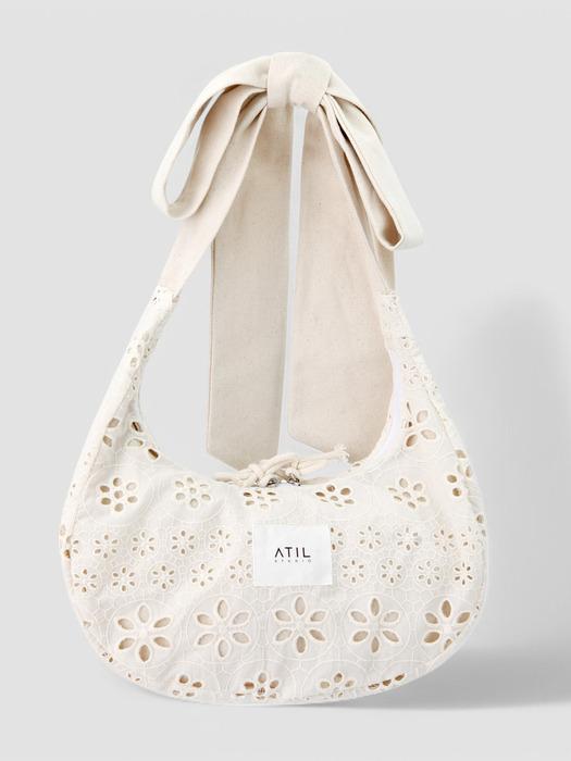 Blossom Daisy Knot Natural Hobo Bag_S Size