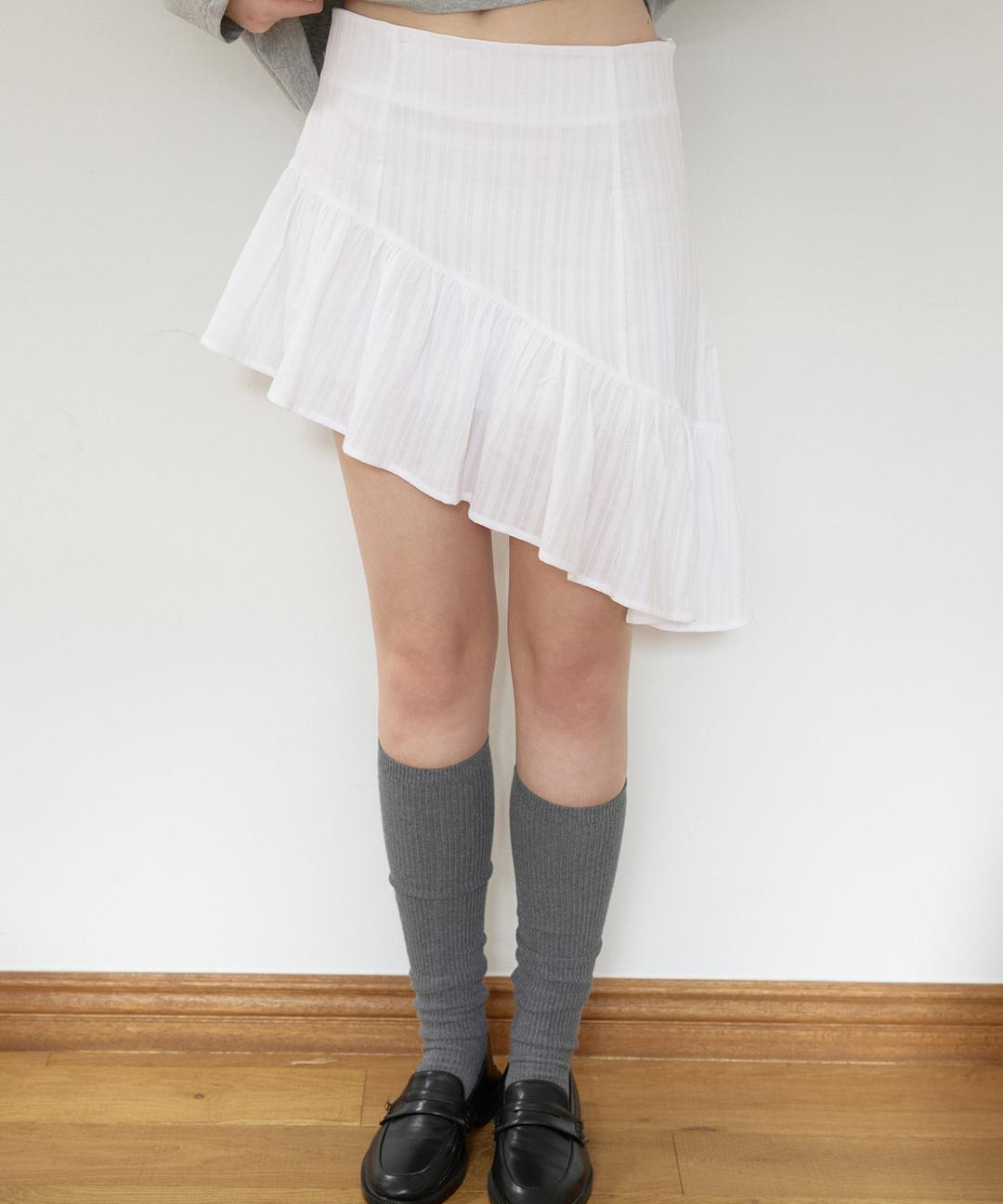 Candle Asymmetrical Frill Skirt ( White )
