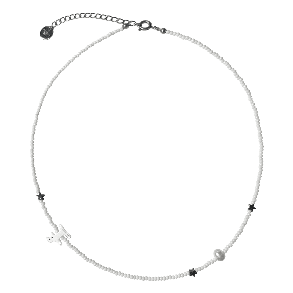 white cat necklace W1