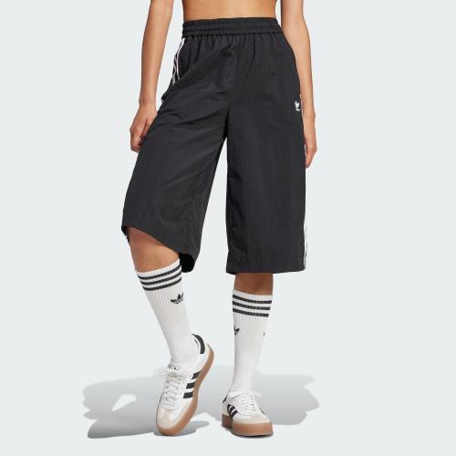 아디다스(ADIDAS)  아딜레늄 시즌 2 3S 카프리 쇼츠 (젠더 뉴트럴) JM9288 - 사이즈 & 후기 | 무신사
