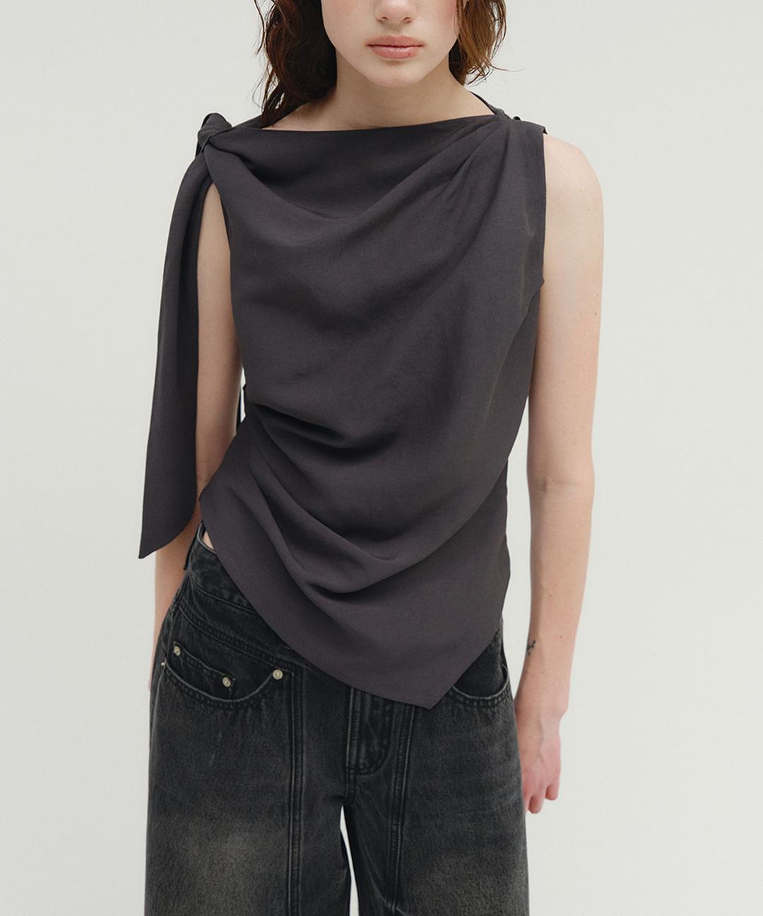 솔티페블 LINEN DRAPING TIED BLOUSE [DARK GREY]
