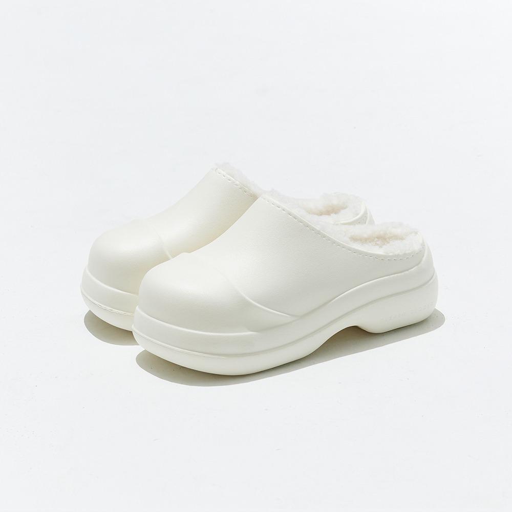 [11/10일 예약배송] Wednesday Evening Winter Clog - Cream