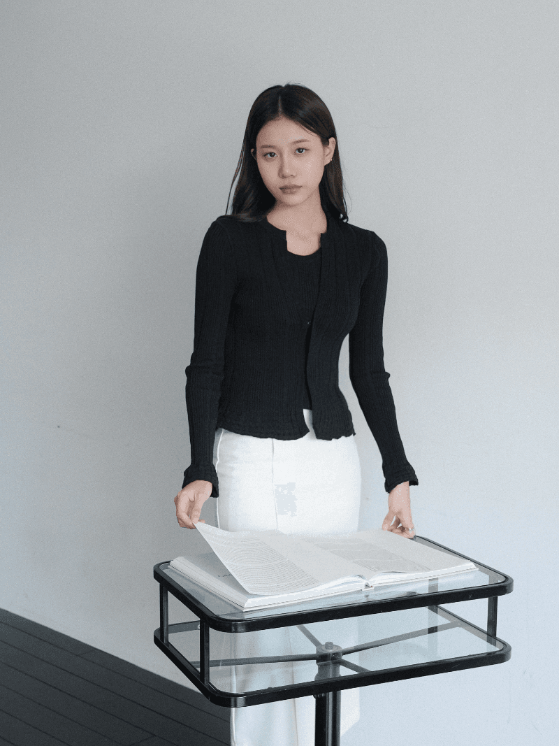 [NouArté] 제인 프릴 니트 가디건 (블랙)