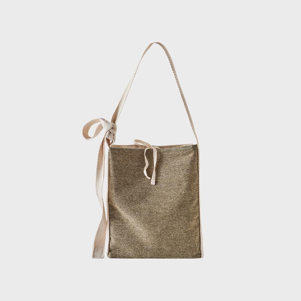 BOOK BAG (Olive) 북백