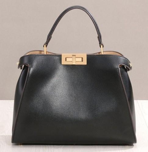 모던 심플 스퀘어 버클 핸드백