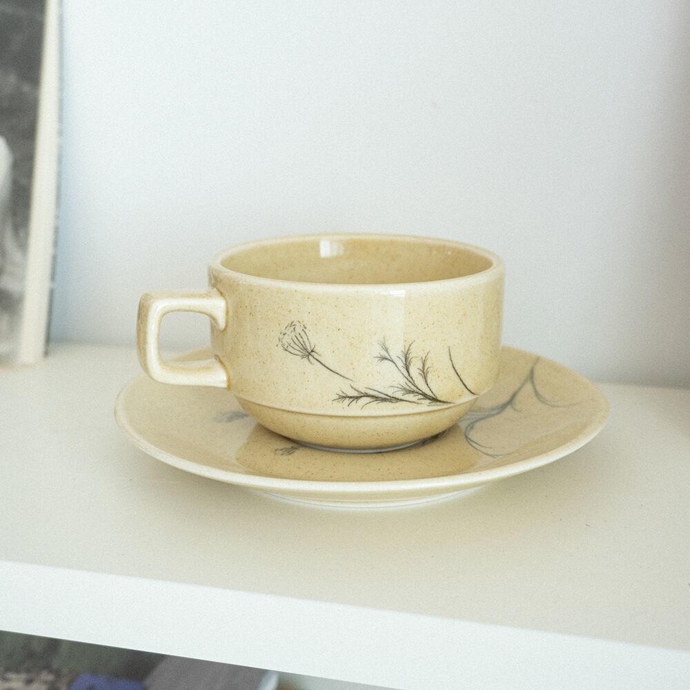 wild carrot cup and saucer set