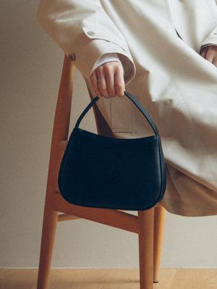 Curly tote bag Black