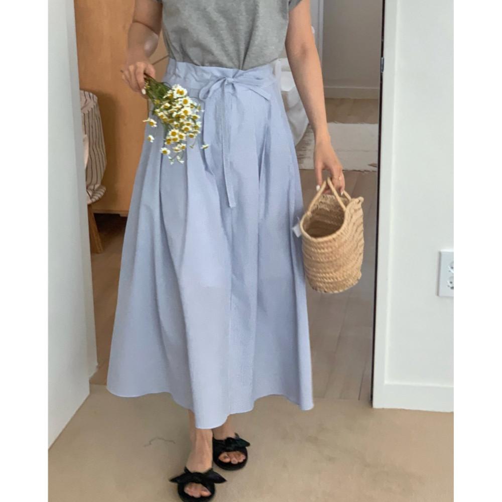 피크닉 핀턱 리본끈 롱스커트 A라인 플레어 롱치마 뒷밴딩 스트라이프 훌스커트