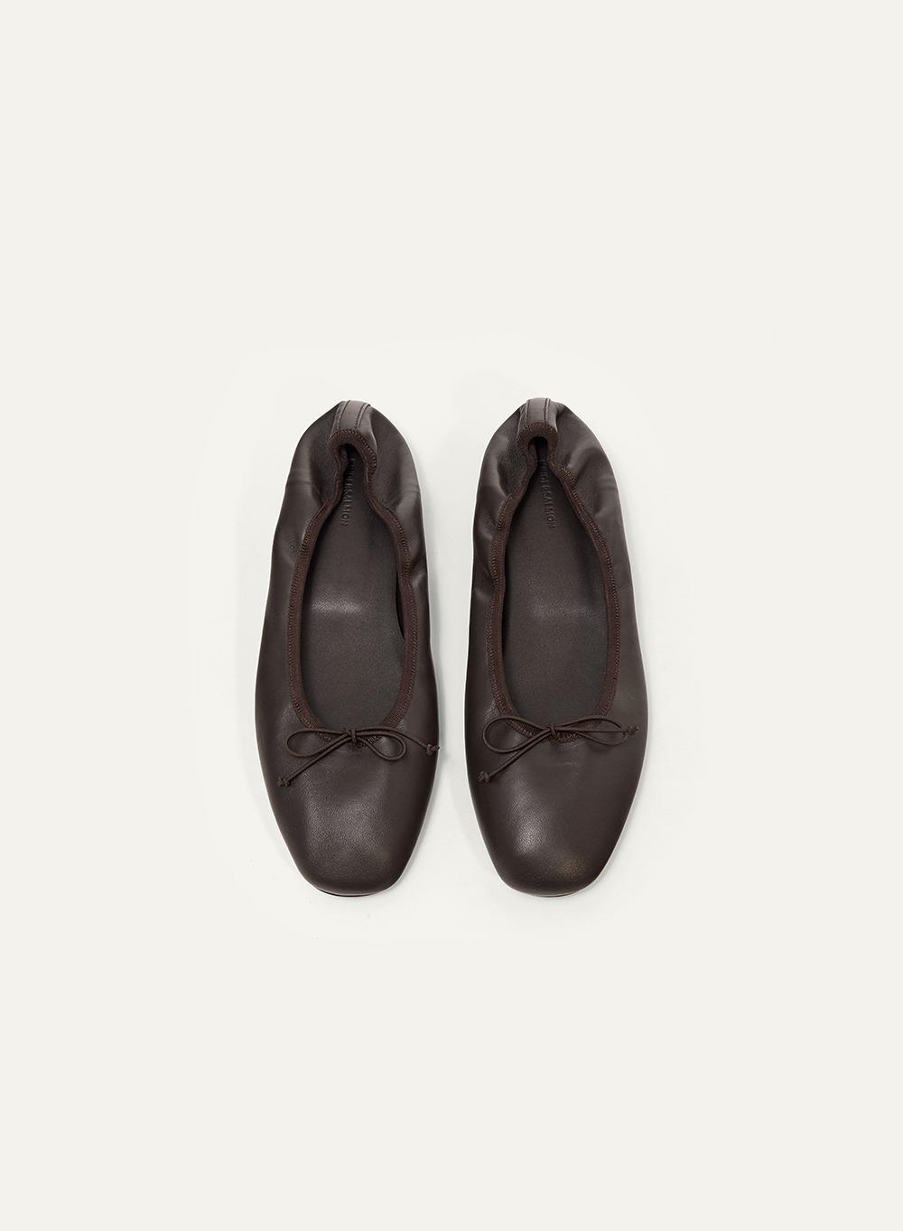Lila Ribbon Flat Tobacco
