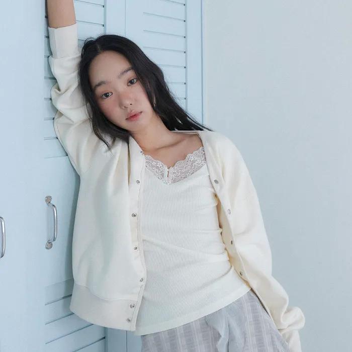 ESSENTIAL LACE SLIP TEE [ CREAM ]