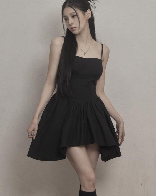 Flare Layered Mini Dress (black)
