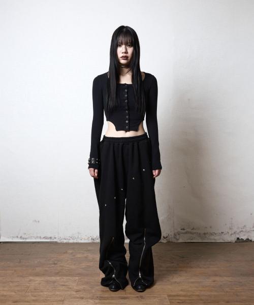 DIAGONAL STUD ZIP SWEAT PANTS (BLACK)