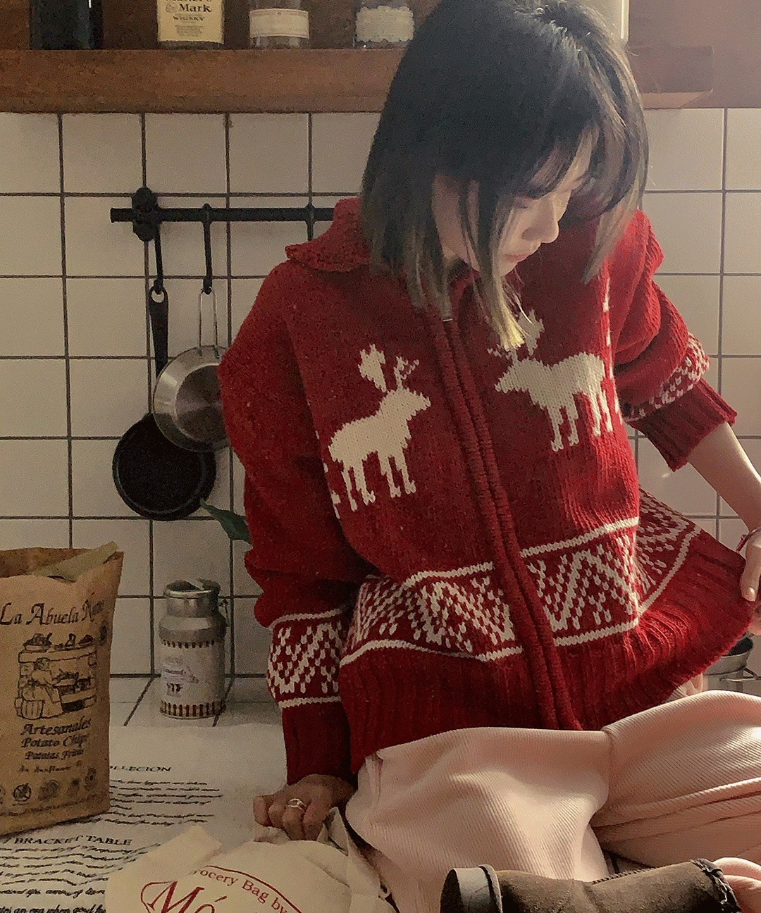 카라 루돌프 빨간 러블리 니트 집업 자켓 3col