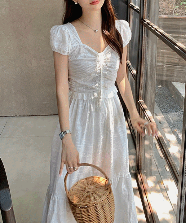 피버 셔링 레이스 블라우스 + 절개 롱스커트 SET