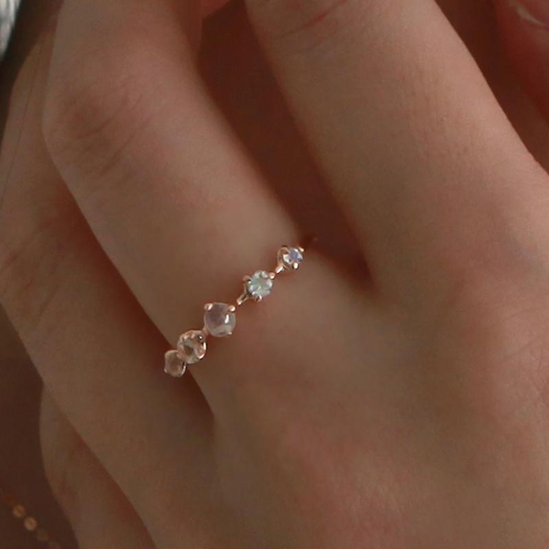 One day, moonlight R