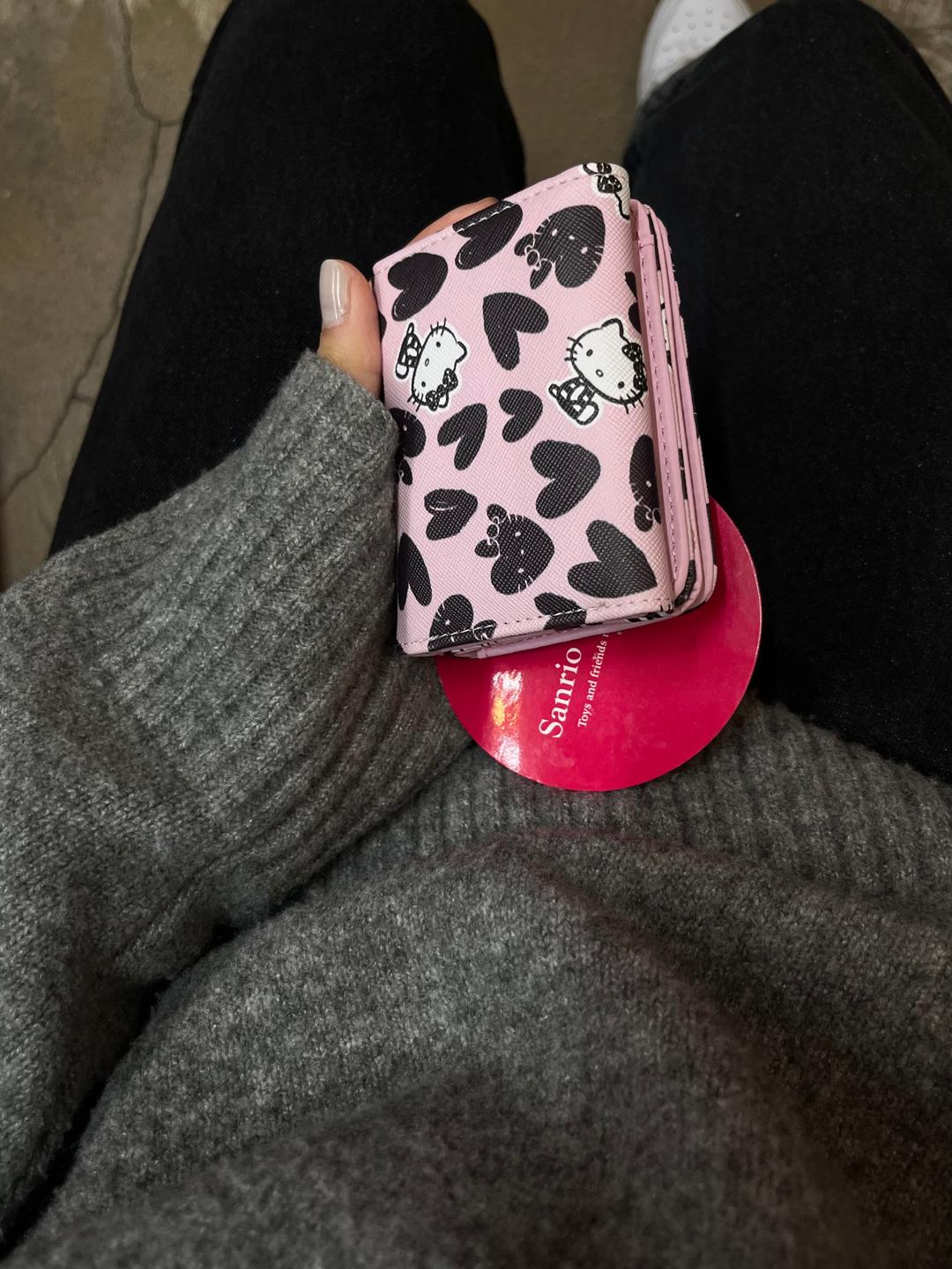 (Deadstock) SANRIO HELLO KITTY wallet black ♥︎ pink
