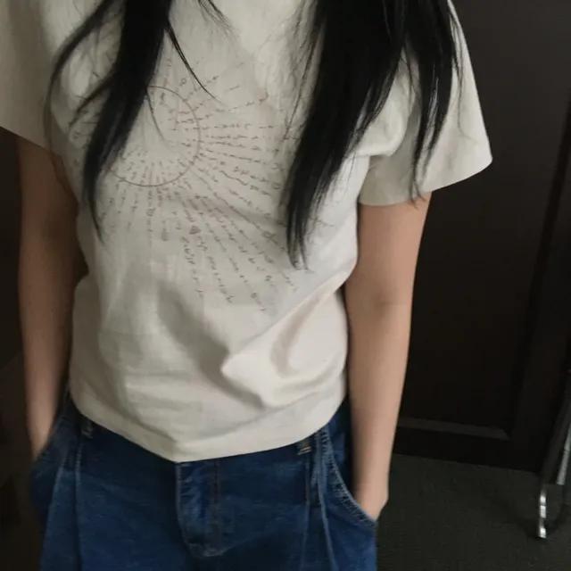 이집트 도트 프린팅 반팔 티
